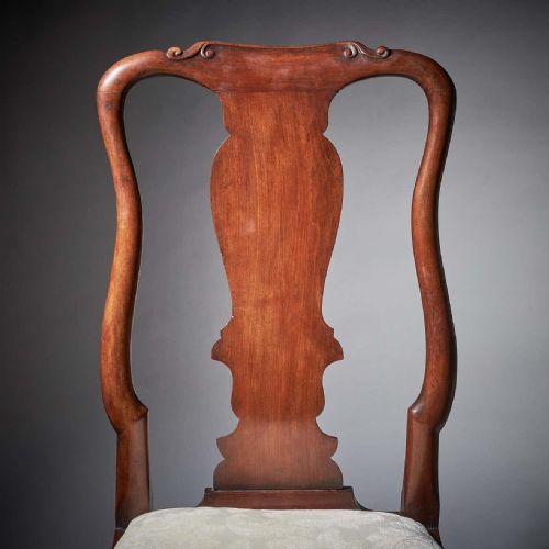 PAIR OF GEORGE I 18TH CENTURY CARVED MAHOGANY CHAIRS CIRCA 1720 - ADDITIONAL PHOTO 5