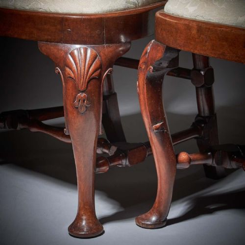 PAIR OF GEORGE I 18TH CENTURY CARVED MAHOGANY CHAIRS CIRCA 1720 - ADDITIONAL PHOTO 7
