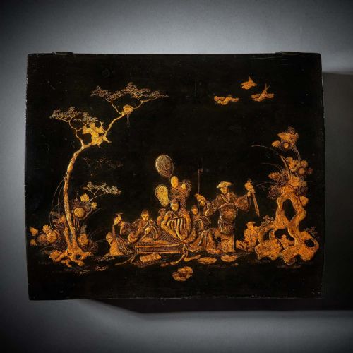 18TH CENTURY GEORGE I DOMED TOPPED JAPANNED CHINOISERIE FALCONRY BOX CIRCA 1710 - ADDITIONAL PHOTO 1