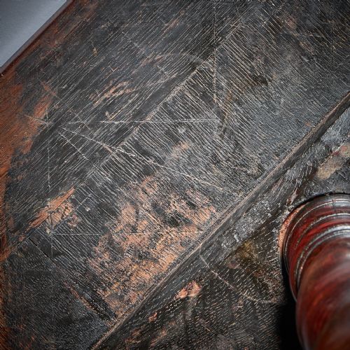PAIR OF 17TH CENTURY KINGWOOD CHARLES II PARQUETRY TORCHIERES CIRCA 1660 - ADDITIONAL PHOTO 18