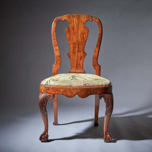 PAIR OF 18TH CENTURY GEORGE I CARVED WALNUT CHAIRS - ADDITIONAL PHOTO 2