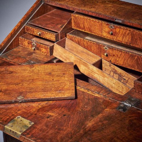 HUGUENOT 17THCENTURY CHARLES II WILLIAM AND MARY WALNUT TWOPIECE BUREAU - ADDITIONAL PHOTO 10