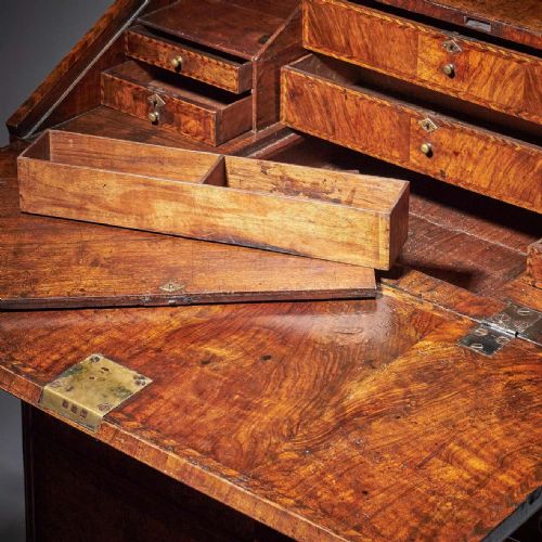 HUGUENOT 17THCENTURY CHARLES II WILLIAM AND MARY WALNUT TWOPIECE BUREAU - ADDITIONAL PHOTO 11