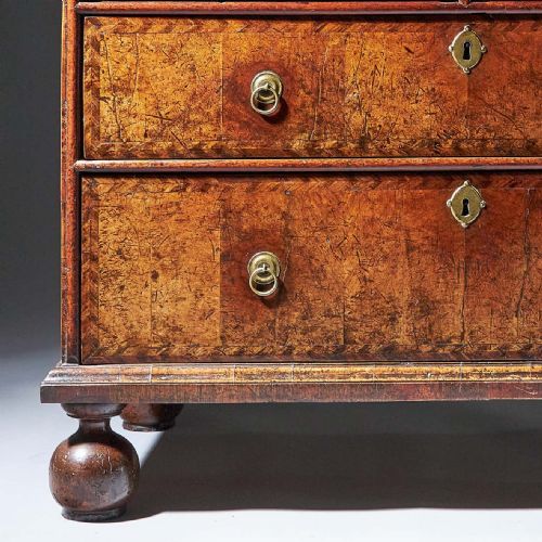 HUGUENOT 17THCENTURY CHARLES II WILLIAM AND MARY WALNUT TWOPIECE BUREAU - ADDITIONAL PHOTO 14
