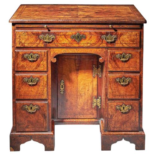 figured walnut george ii 18th century kneehole desk circa 1740 england - CATEGORY: ANTIQUE DESKS - DATED 18TH CENTURY