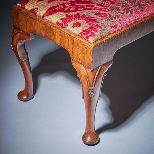 ORIGINAL 18TH CENTURY GEORGE I WALNUT STOOL ON CARVED CABRIOLE LEGS - ADDITIONAL PHOTO 5