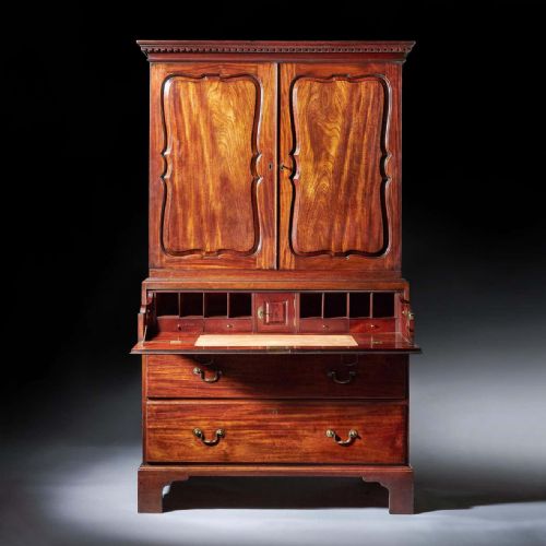 18THCENTURY GEORGE II MAHOGANY SECRETAIRE LINEN PRESS ATTRIBUTEDGILES GRENDEY - ADDITIONAL PHOTO 2