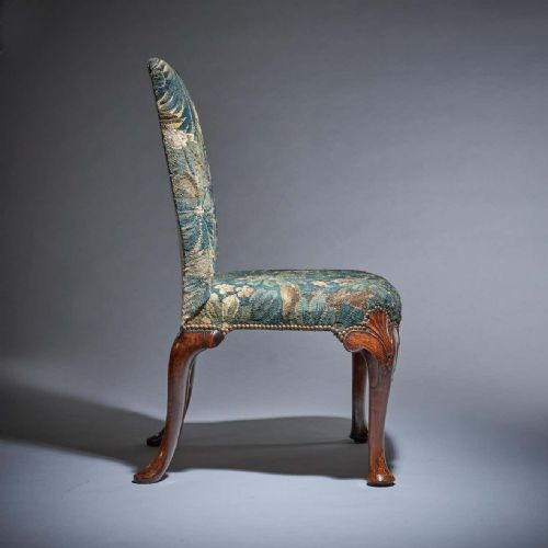 FINE AND RARE GEORGE I 18TH C WALNUT AND MARQUETRY CHAIR WITH TAPESTRY FRAGMENT - ADDITIONAL PHOTO 4
