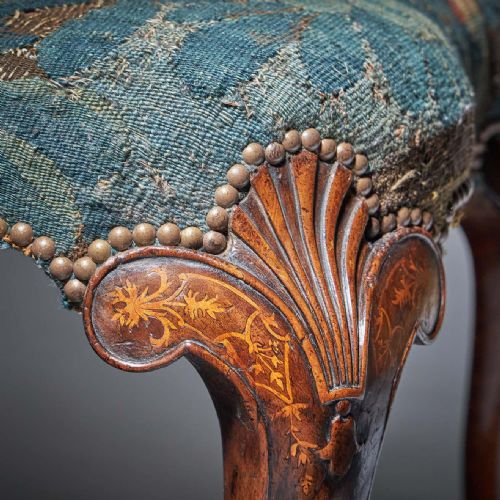 FINE AND RARE GEORGE I 18TH C WALNUT AND MARQUETRY CHAIR WITH TAPESTRY FRAGMENT - ADDITIONAL PHOTO 9