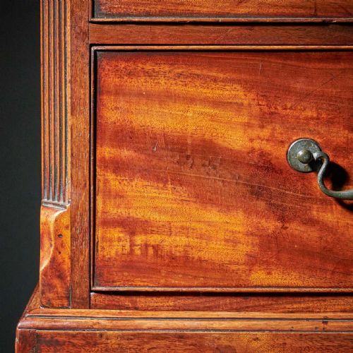 18TH CENTURY GEORGE III MAHOGANY SECRETAIRE CHEST ON CHEST CIRCA 17701780 - ADDITIONAL PHOTO 6