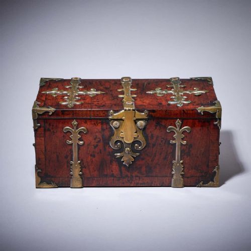 17TH CENTURY WILLIAM MARY WALNUT STRONGBOX OR COFFRE FORT CIRCA 16801700 - ADDITIONAL PHOTO 1