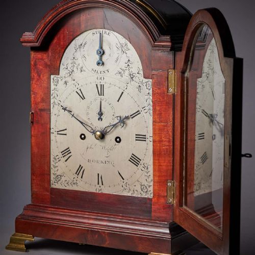 18TH CENTURY GEORGE III FIGURED MAHOGANY THREE PAD STRICKING BRACKET CLOCK - ADDITIONAL PHOTO 9