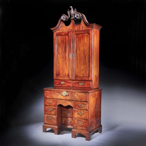 A GEORGE II IRISH MAHOGANY SECRETAIRE KNEEHOLE BOOKCASE ATT C HEARN - ADDITIONAL PHOTO 2