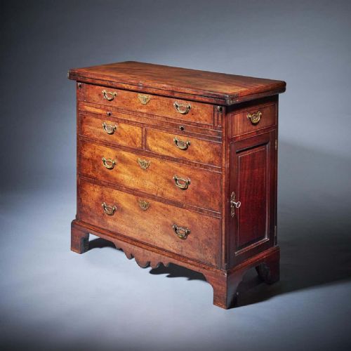 UNIQUE 18TH CENTURY GEORGE II 'DUMMY' FRONTED MAHOGANY BACHELORS CHEST - ADDITIONAL PHOTO 3