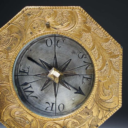 18TH CENTURY GILT BRASS AND SILVER POCKET OR MINIATURE SUNDIAL COMPASS WITH CASE - ADDITIONAL PHOTO 12