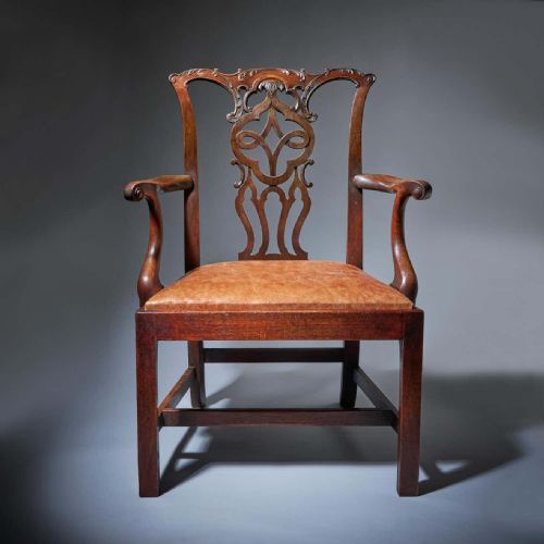 george iii 18th century mahogany armchair in the manner of thomas chippendale - CATEGORY: ANTIQUE CHAIRS - DATED 18TH CENTURY