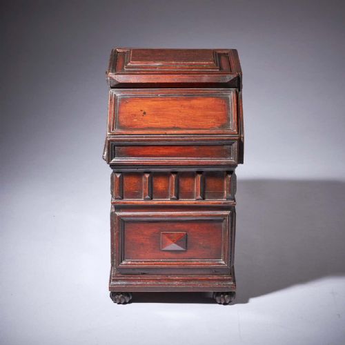THE ELIZABETHAN 16TH CENTURY DIMINUTIVE CEDAR WOOD TABLE CASKET OR DESK BOX - ADDITIONAL PHOTO 4