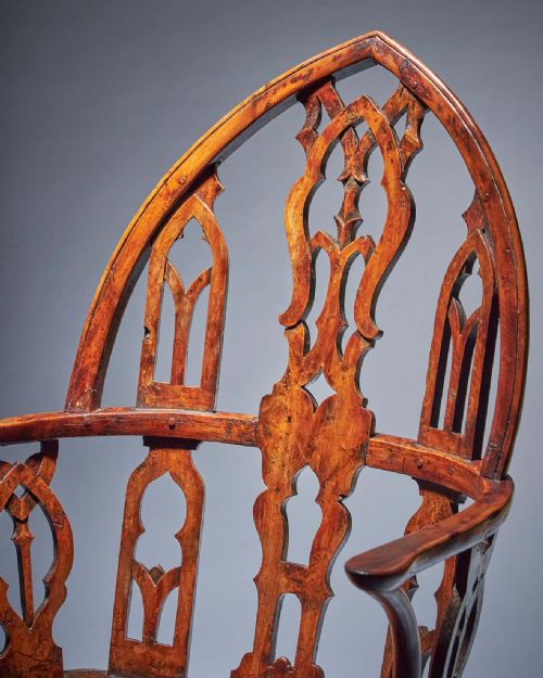 PAIR OF 18TH CENTURY GEORGE II GOTHIC YEW AND ELM WINDSOR ARMCHAIRS CIRCA 1760 - ADDITIONAL PHOTO 4