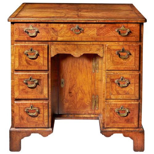 figured walnut george ii 18th century kneehole desk attributed to elizabeth bell - CATEGORY: ANTIQUE DESKS - DATED 18TH CENTURY
