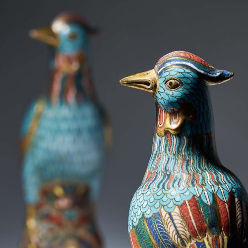 A PAIR OF 19TH CENTURY LATE QING DYNASTY CHINESE CLOISONN PHOENIX FIGURES - ADDITIONAL PHOTO 4