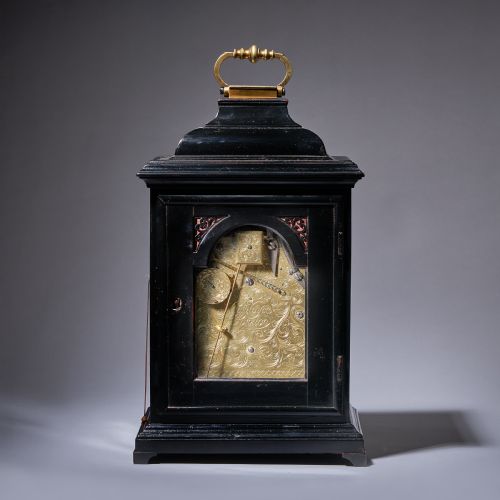 A SMALL 18TH CENTURY GEORGE I PERIOD TABLE CLOCK BY GAMALIEL VOYCE C1725 - ADDITIONAL PHOTO 2