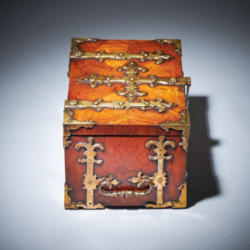 17TH C DIMINUTIVE WILLIAM AND MARY KINGWOOD STRONGBOX OR COFFRE FORT C 1690 - ADDITIONAL PHOTO 7