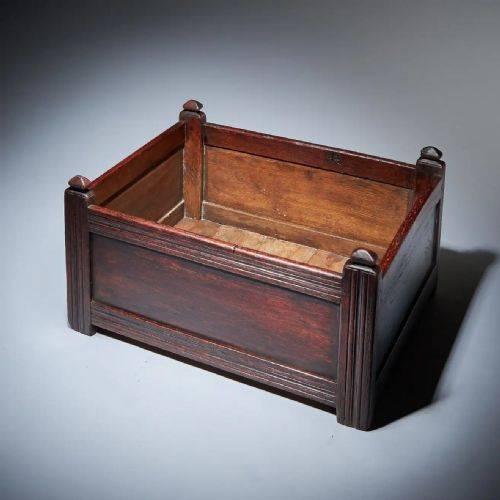 rare 17thcentury charles ii oak log box blanket box low coffer - CATEGORY: ANTIQUE MISCELLANEOUS - DATED 17TH CENTURY