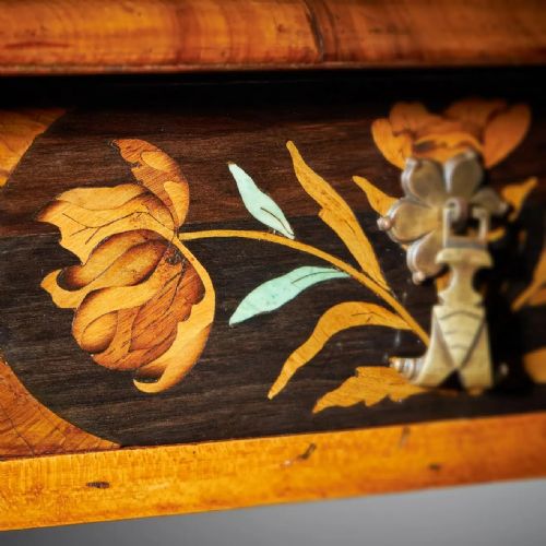17TH CENTURY CHARLES II OLIVE OYSTER FLORAL MARQUETRY TABLE CIRCA 16801690 - ADDITIONAL PHOTO 11