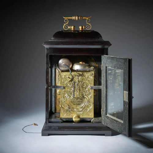 18TH CENTURY GEORGE I EIGHTDAY EBONY TABLE CLOCK WITH PULL REPEAT BY BUSHMAN - ADDITIONAL PHOTO 3