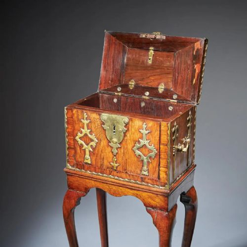 17TH CENTURY WILLIAM AND MARY ROSEWOOD COFFRE FORT ON STAND SECRET COMPARTMENTS - ADDITIONAL PHOTO 5