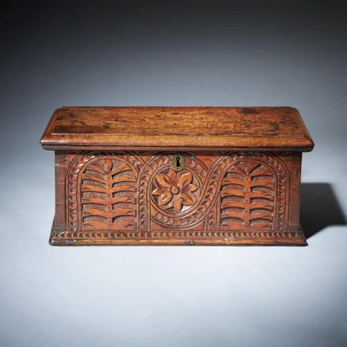 rare william and mary 17th century carved oak deeds box of small proportions - CATEGORY: ANTIQUE BOXES - DATED 17TH CENTURY