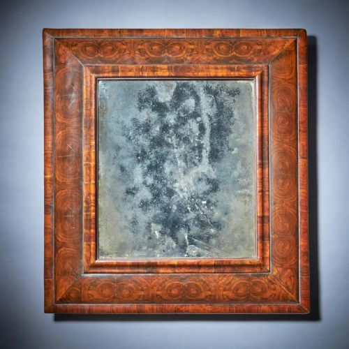17th century william and mary olive oyster cushion looking glass c 1690 - CATEGORY: ANTIQUE MIRRORS - DATED 17TH CENTURY