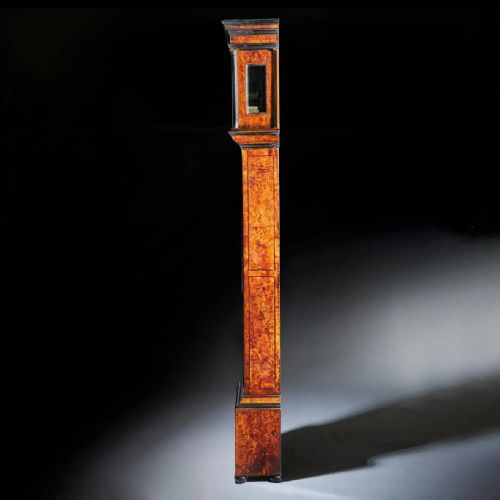 17TH CENTURY WILLIAM AND MARY EIGHTDAY BURL ELM FLORAL MARQUETRY LONGCASE CLOCK - ADDITIONAL PHOTO 3