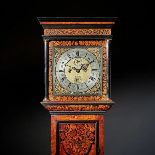 17TH CENTURY WILLIAM AND MARY EIGHTDAY BURL ELM FLORAL MARQUETRY LONGCASE CLOCK - ADDITIONAL PHOTO 5