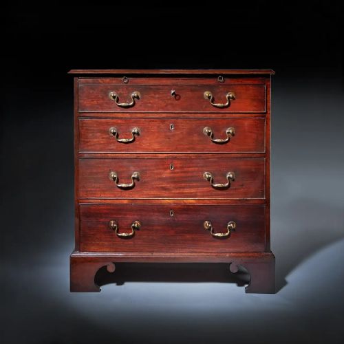 the 18th century george iii mahogany bachelors chest by philip bell london - CATEGORY: ANTIQUE CHEST OF DRAWERS - DATED 18TH CENTURY