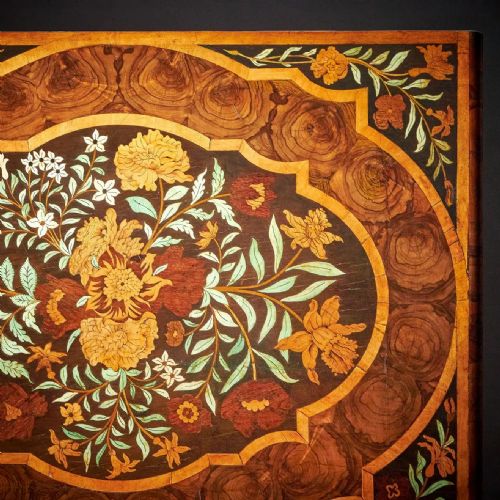 IMPORTANT 17TH CENTURY CHARLES II MARQUETRY OLIVE OYSTER LACE BOX CIRCA 1680 - ADDITIONAL PHOTO 8
