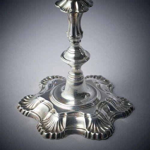 A PAIR OF 18TH CENTURY GEORGE II SILVER CANDLESTICKS BY JOHN CAFE LONDON 1751 - ADDITIONAL PHOTO 6