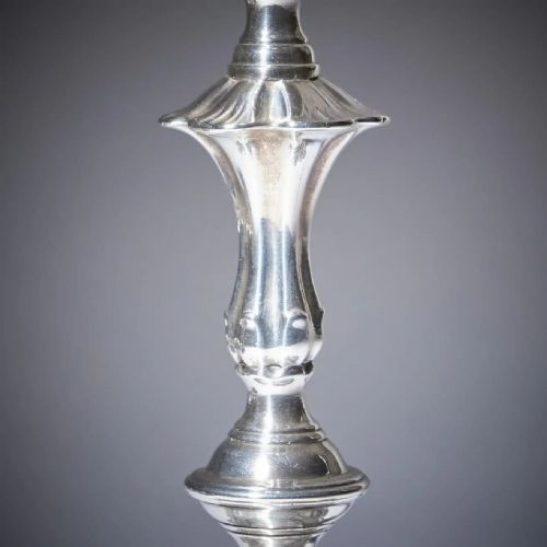 A PAIR OF 18TH CENTURY GEORGE II SILVER CANDLESTICKS BY JOHN CAFE LONDON 1751 - ADDITIONAL PHOTO 8