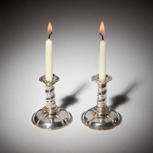 RARE 17TH CENTURY CHARLES II MINIATURE SILVER TRUMPET FORM CANDLESTICKS C 1660 - ADDITIONAL PHOTO 4