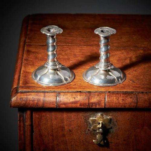 RARE 17TH CENTURY CHARLES II MINIATURE SILVER TRUMPET FORM CANDLESTICKS C 1660 - ADDITIONAL PHOTO 12