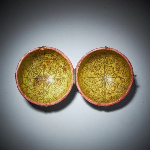 A GEORGIAN THREE INCH TERRESTRIAL POCKET GLOBE BY T HARRIS AND SON LONDON 1813 - ADDITIONAL PHOTO 3