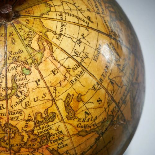 A GEORGIAN THREE INCH TERRESTRIAL POCKET GLOBE BY T HARRIS AND SON LONDON 1813 - ADDITIONAL PHOTO 10