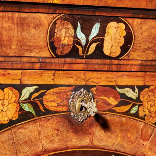 17TH CENTURY WILLIAM AND MARY OLIVE OYSTER MARQUETRY ESCRITOIRE CIRCA 1680 - ADDITIONAL PHOTO 13