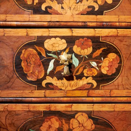 17TH CENTURY WILLIAM AND MARY OLIVE OYSTER MARQUETRY ESCRITOIRE CIRCA 1680 - ADDITIONAL PHOTO 16