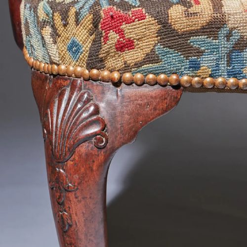 18TH CENTURY GEORGE I WALNUT SHEPHERDS CROOK ARM CHAIR - ADDITIONAL PHOTO 11