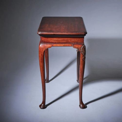 18TH CENTURY GEORGE I MAHOGANY TABLE OF DIMINUTIVE PROPORTIONS CIRCA 1725 - ADDITIONAL PHOTO 5