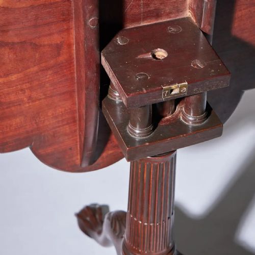 A FINE 18TH CENTURY GEORGE II MAHOGANY PIECRUST TRIPOD TABLE CIRCA 1750 - ADDITIONAL PHOTO 4
