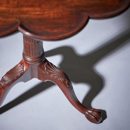 A FINE 18TH CENTURY GEORGE II MAHOGANY PIECRUST TRIPOD TABLE CIRCA 1750 - ADDITIONAL PHOTO 11