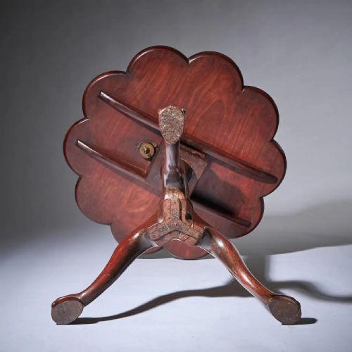 A FINE 18TH CENTURY GEORGE II MAHOGANY PIECRUST TRIPOD TABLE CIRCA 1750 - ADDITIONAL PHOTO 12
