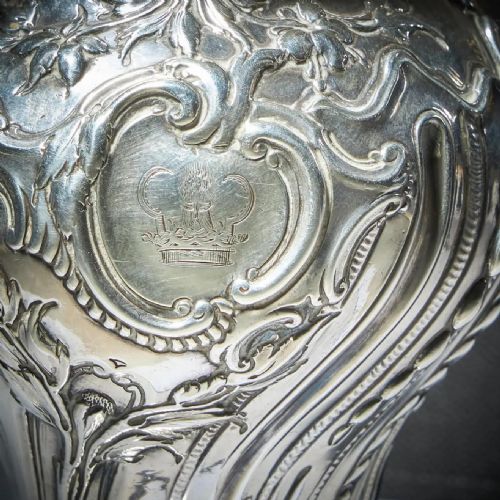 A RARE SILVER MOUNTED GEORGE II SHAGREEN TEA CADDY WITH SILVER ROCCO CANISTORS - ADDITIONAL PHOTO 10